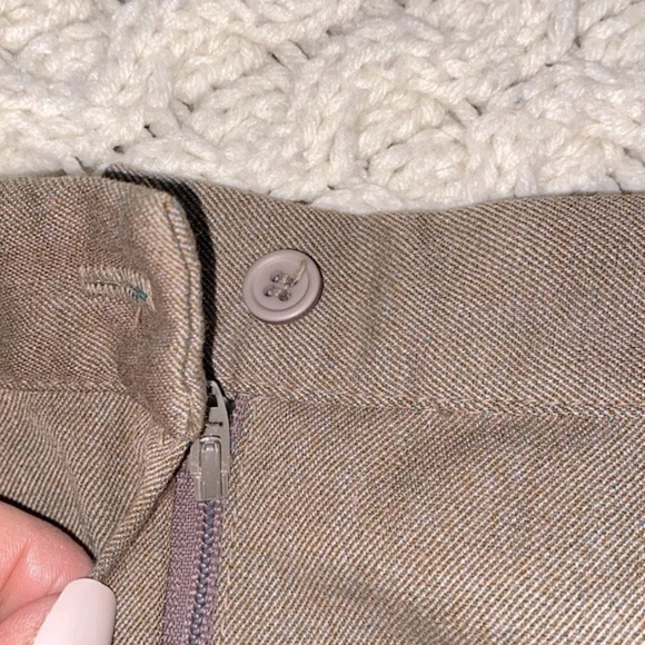 David Harkham international vintage tan pleated skirt size 10 wool - Picture 6 of 6